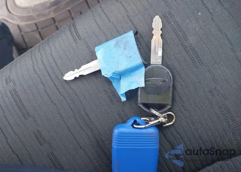 2010 Ford Focus Se from USA, damaged, VIN 1FAHP3FN2AW122169